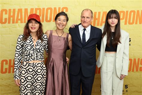 laura louie|woody harrelson laura louie daughters.